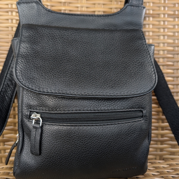 Jack Georges Voyager Black Pebbled Leather Crossbody Shoulder Bag - Picture 2 of 13